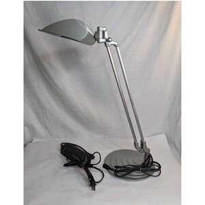 Humanscale DA1E Diffrient Single Arm w/ Task Shade & Desktop Mount, Silver, 24"
